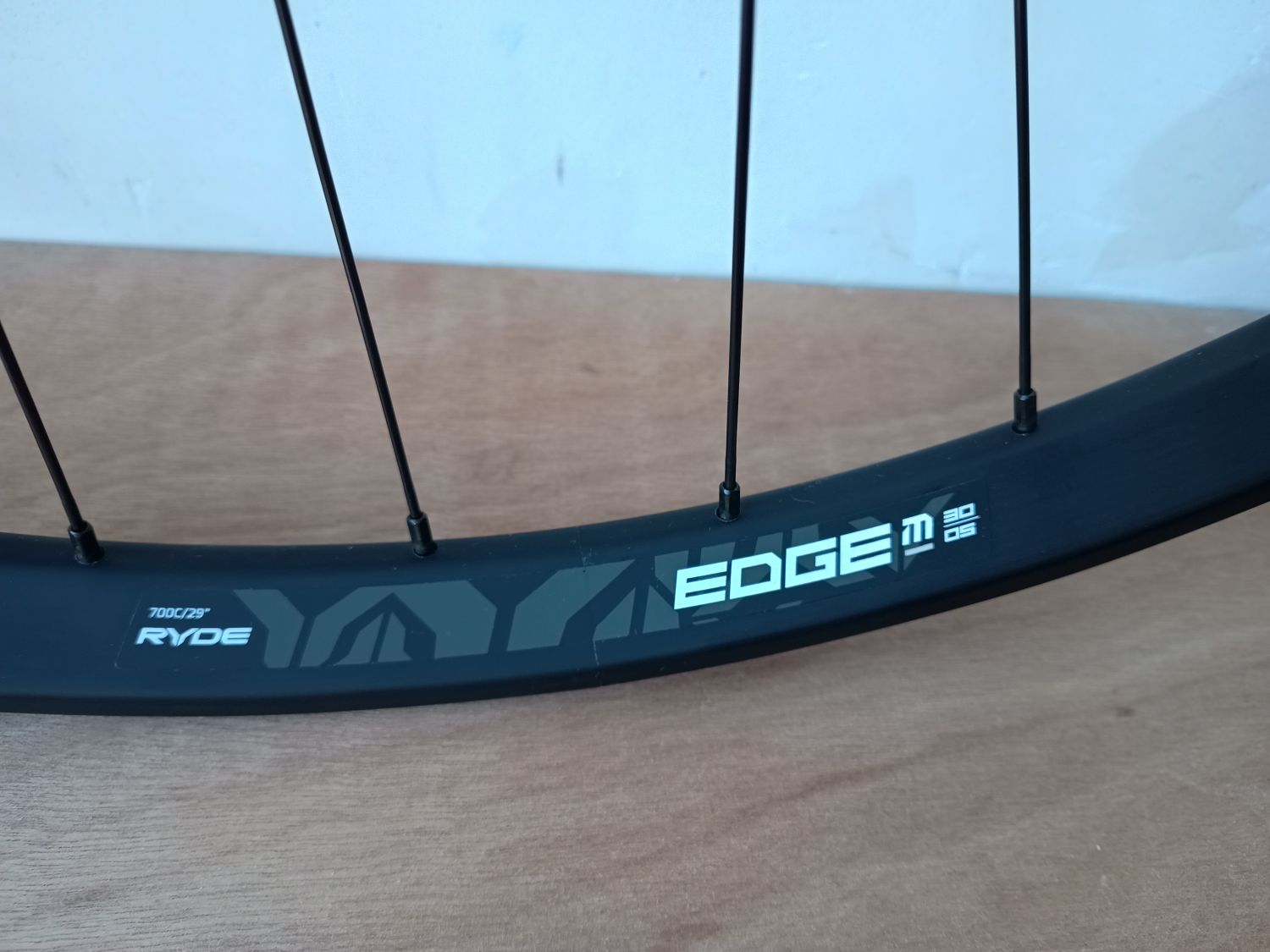 Wielset MTB met DT Swiss 370 IS naven en Ryde Edge M30 OS velgen - Afbeelding 4