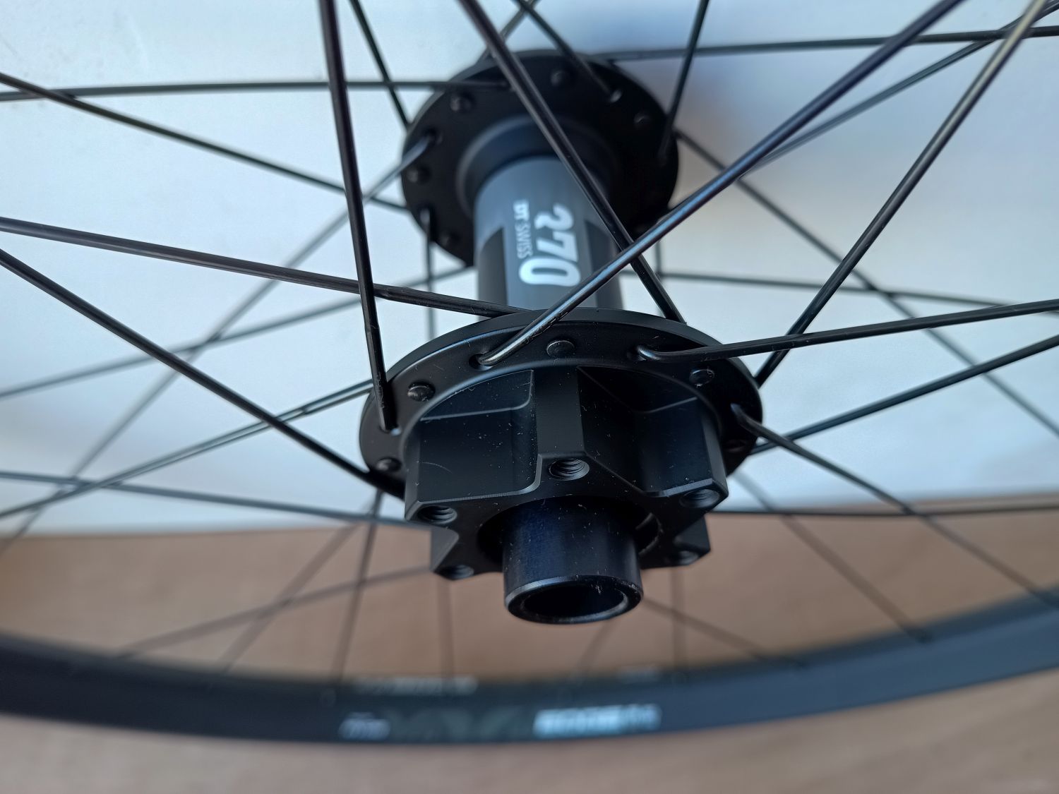 Wielset MTB met DT Swiss 370 IS naven en Ryde Edge M30 OS velgen - Afbeelding 9