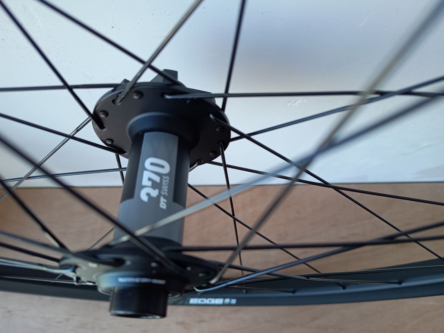 Wielset MTB met DT Swiss 370 IS naven en Ryde Edge M30 OS velgen - Afbeelding 11