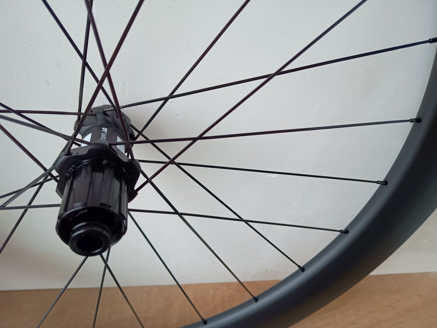 Wielset Disc Carbon Race 65mm hoog 21mm inwendig lichtgewicht - Afbeelding 4