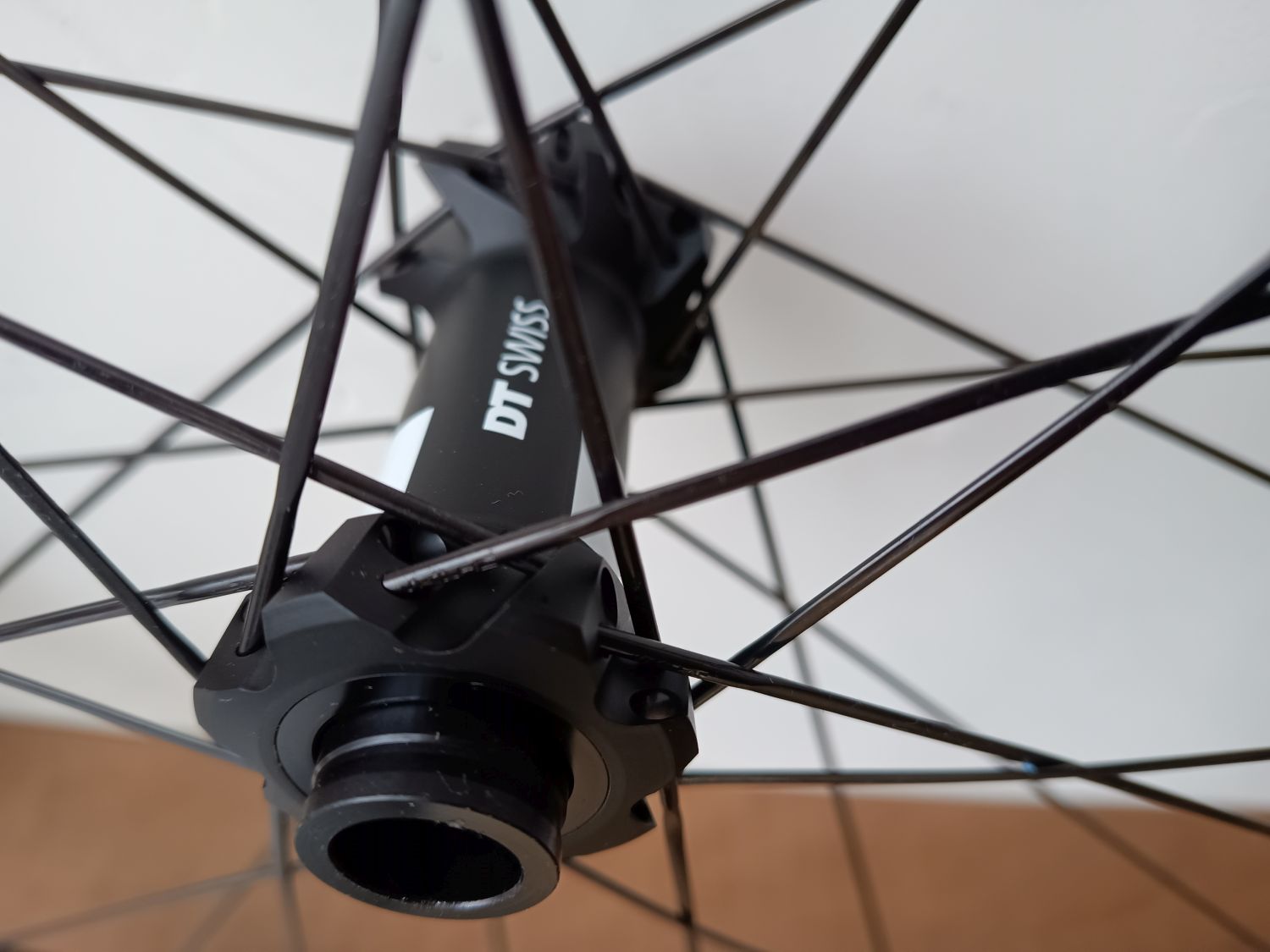 Wielset MTB 29" Carbon Wave 30mm inwendige breedte met DT Swiss SP CL naven - Afbeelding 4