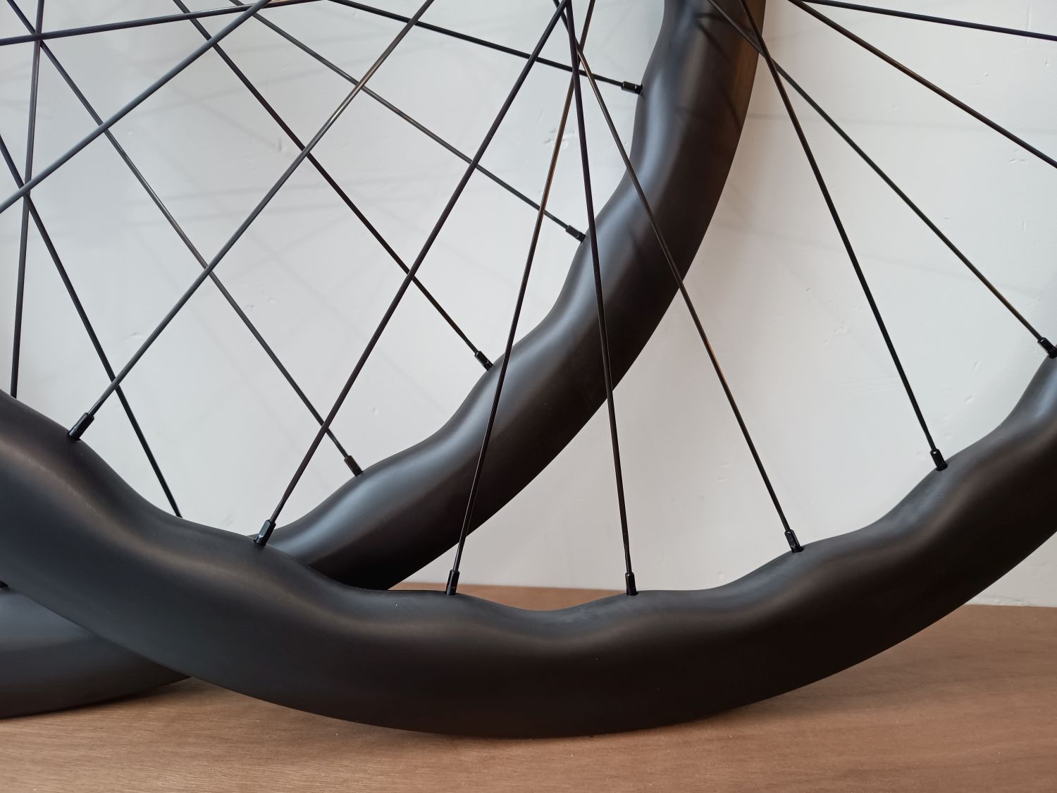 Wielset Disc Carbon Race Wave 40/45mm hoog 21mm inwendig lichtgewicht - Afbeelding 2
