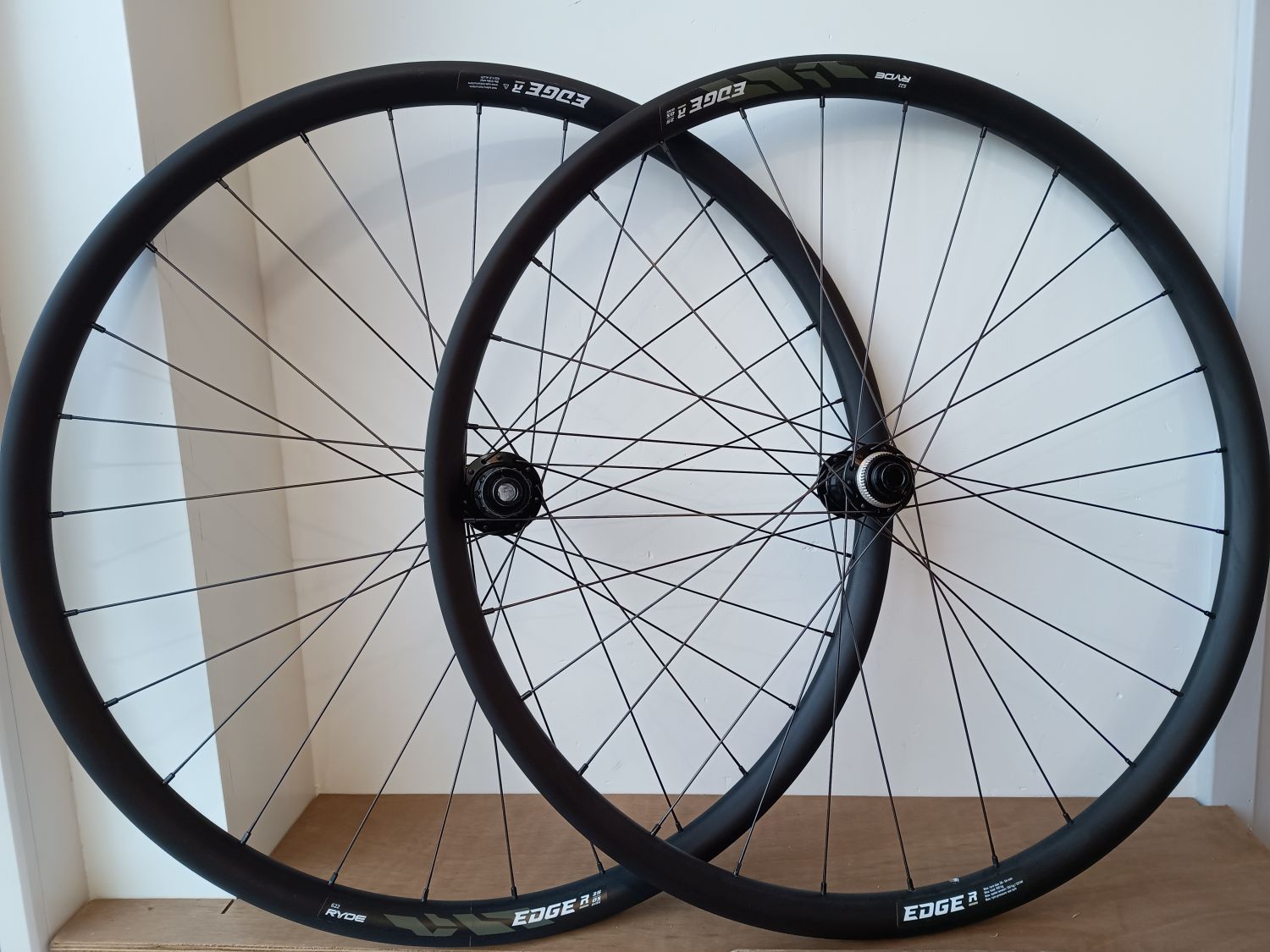 Wielset Shimano TC500 met Ryde R25 OS 21-622mm