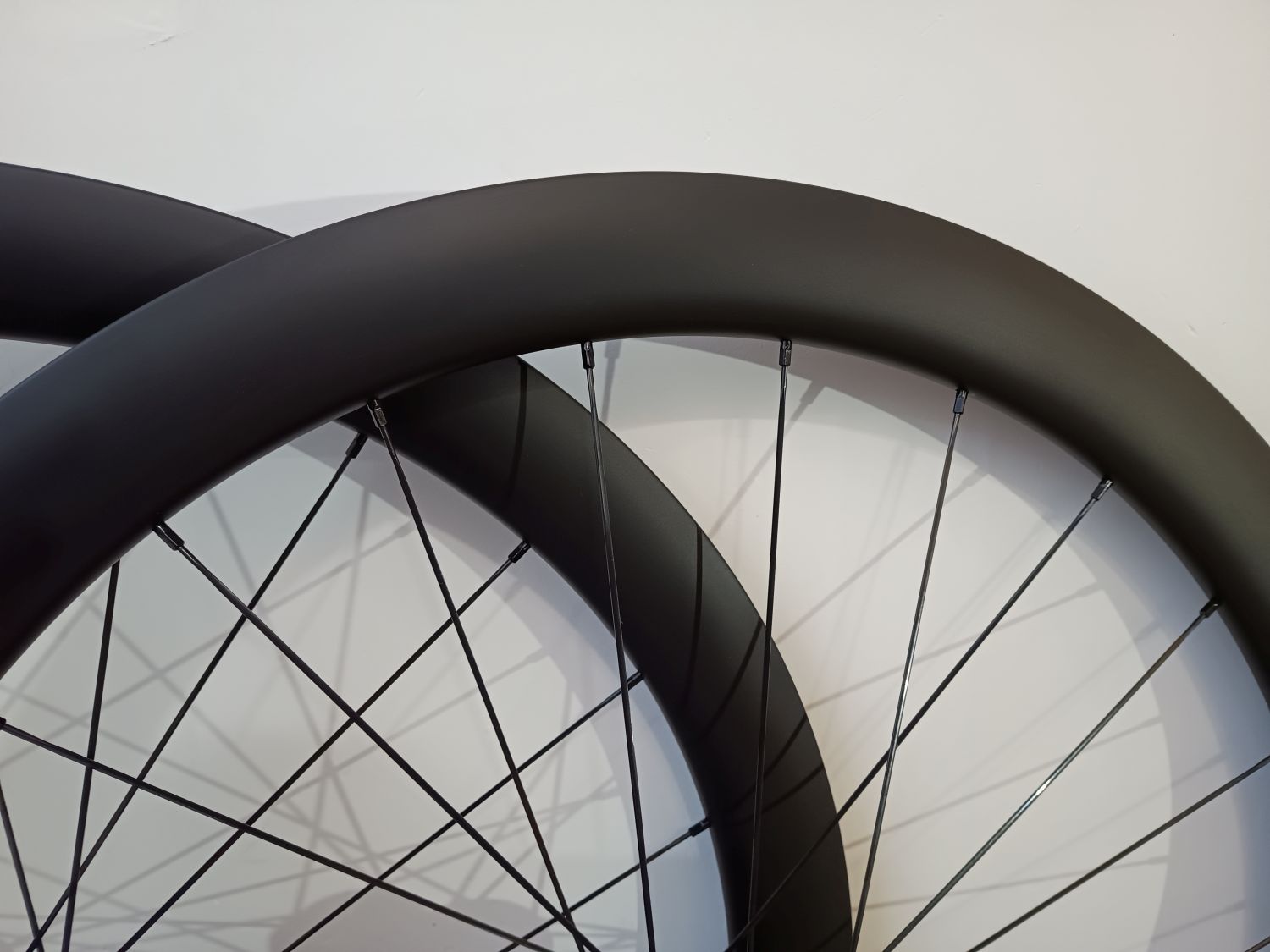 Voorjaarsactie: Wielset Disc Carbon (satin black) Race 50mm hoog 21mm inwendig - Afbeelding 3