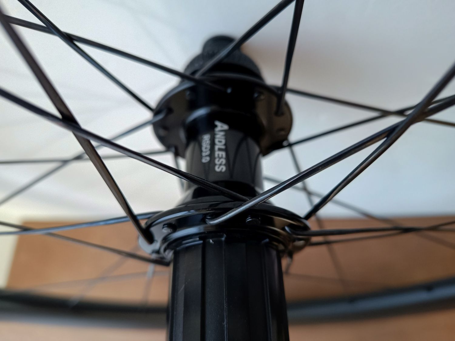Voorjaarsactie: Wielset Disc Carbon (satin black) Race 50mm hoog 21mm inwendig - Afbeelding 4