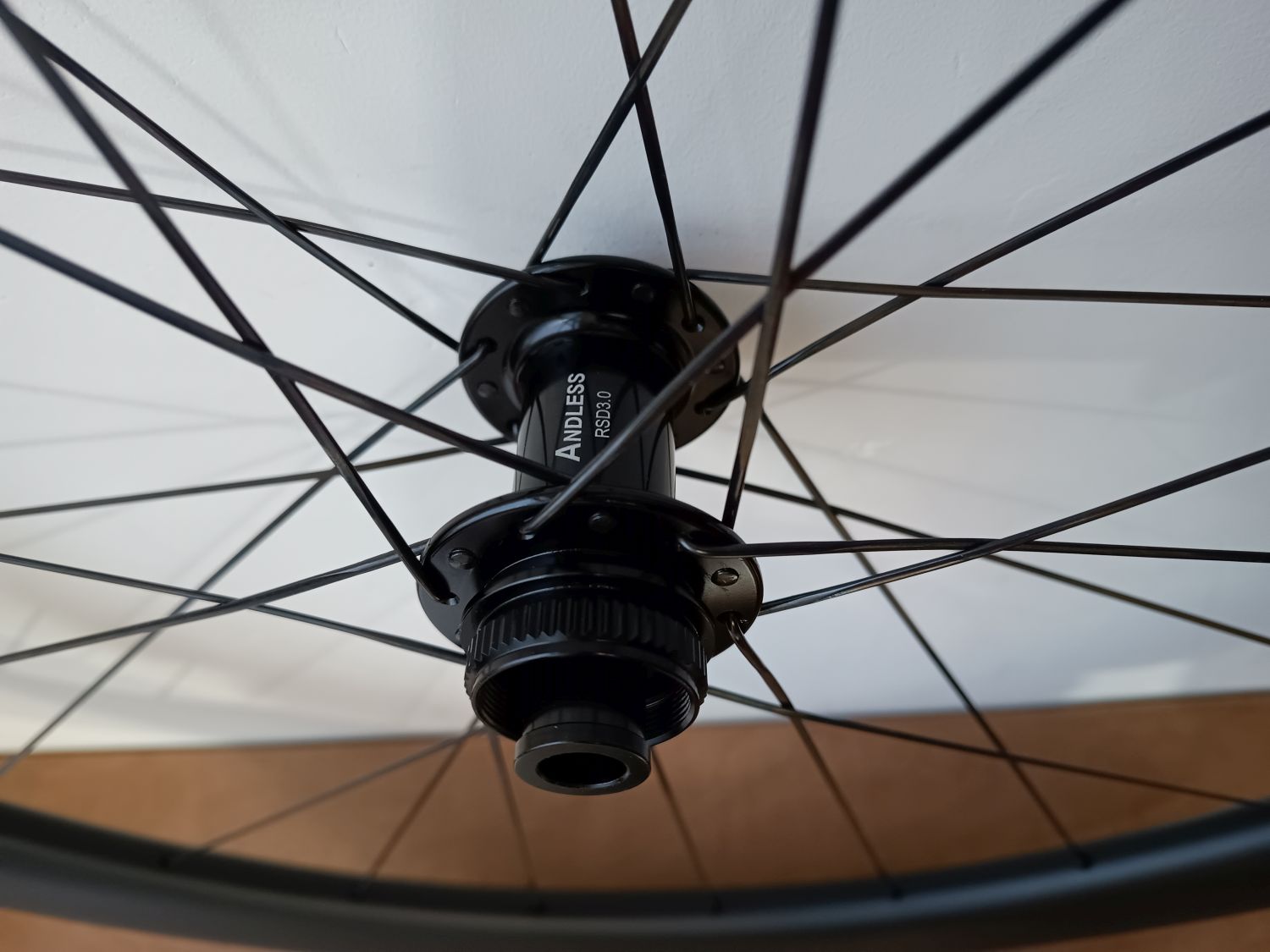 Voorjaarsactie: Wielset Disc Carbon (satin black) Race 50mm hoog 21mm inwendig - Afbeelding 11