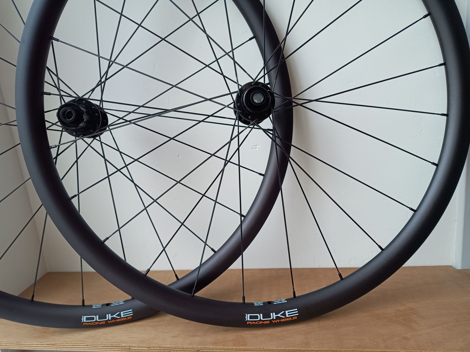 Wielset RSD3.0 CL met Duke Road Runner X 30 en CX-Ray - Afbeelding 2