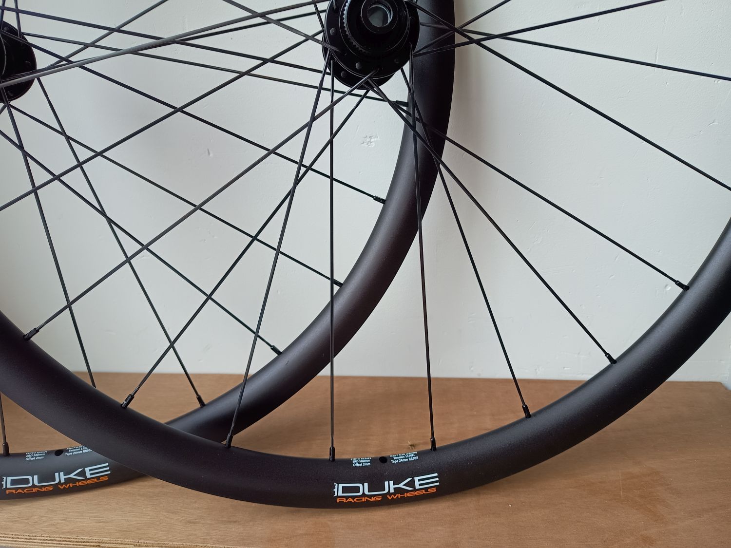Wielset RSD3.0 CL met Duke Road Runner X 30 en CX-Ray - Afbeelding 3
